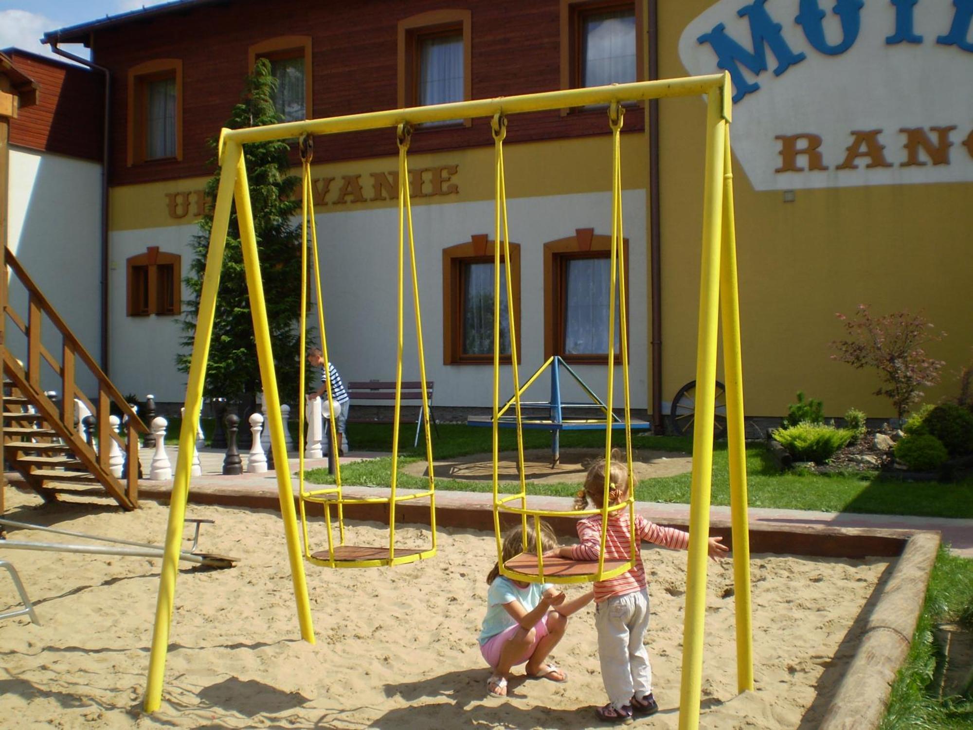 Motel Ranc Ruzomberok Eksteriør billede